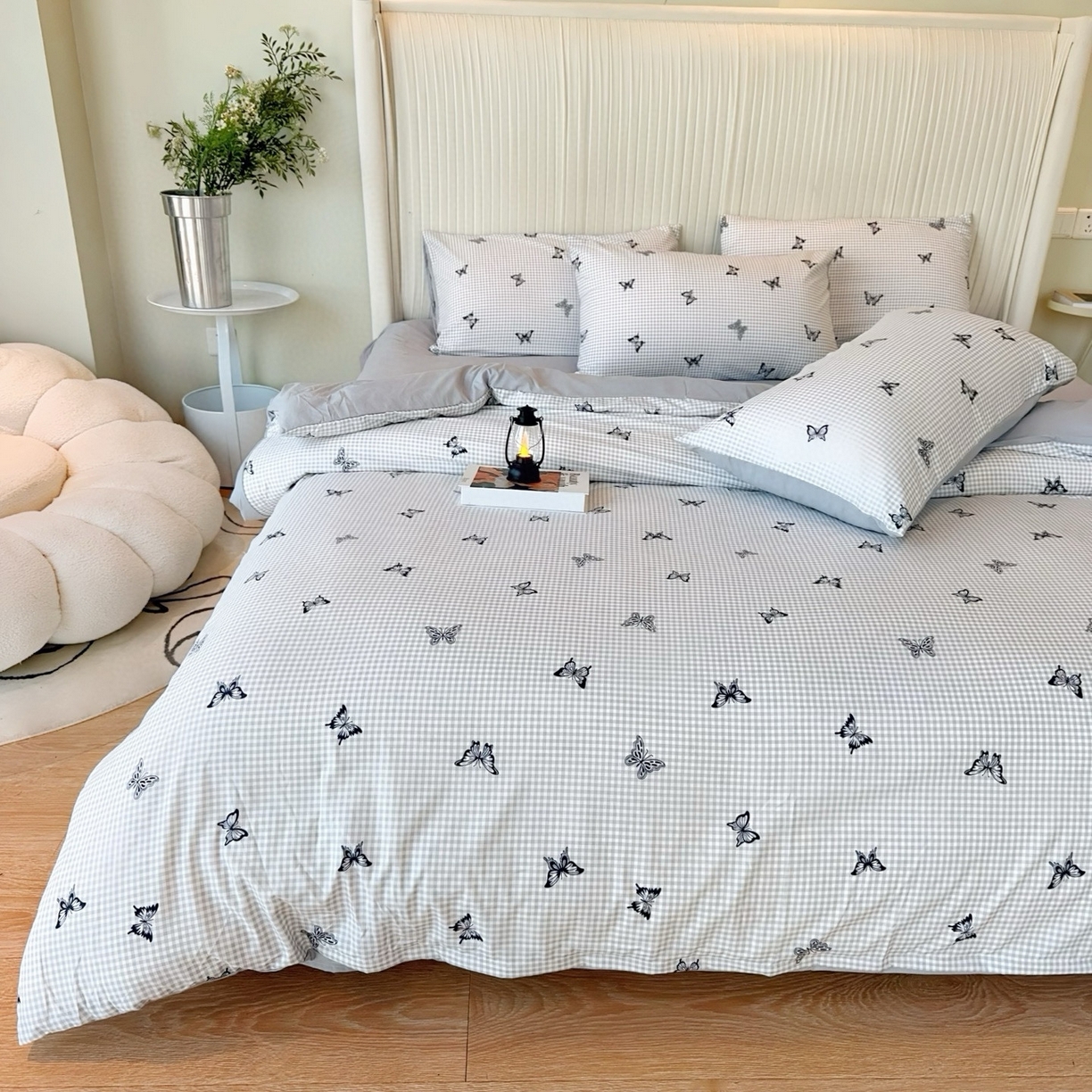 91家纺网 家纺一手货源 找家纺 兜米家居 2025新款古法水洗棉印花小清新四件套 格子蝴蝶