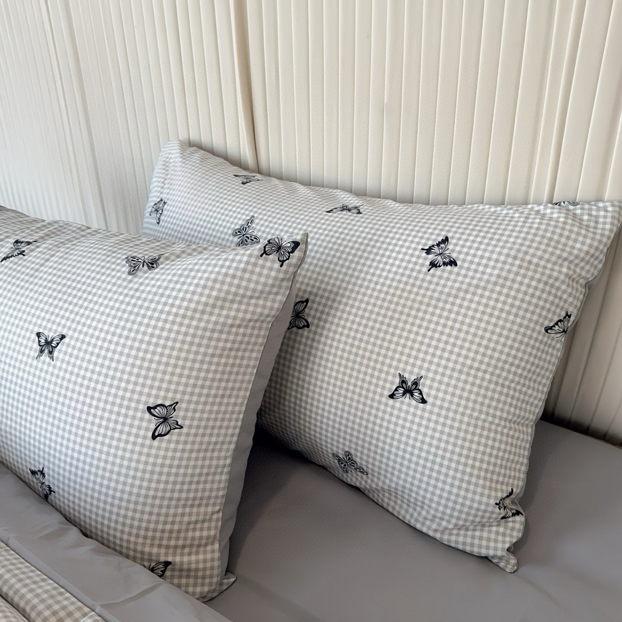 91家纺网 家纺一手货源 找家纺 兜米家居 2025新款古法水洗棉印花小清新四件套 格子蝴蝶