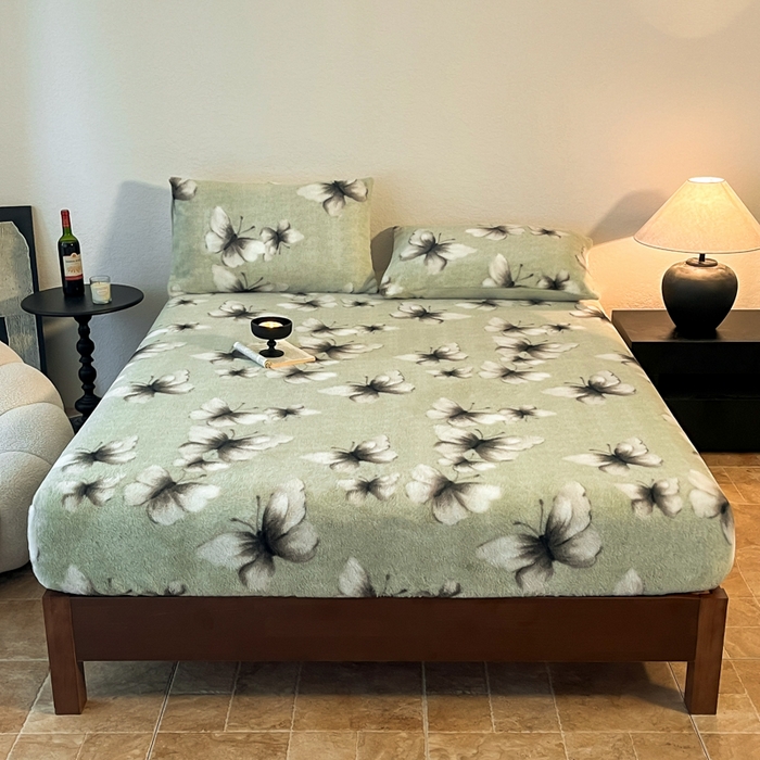 91家纺网 家纺一手货源 找家纺 子曰 2025新款加厚美拉德兔绒床笠 美拉德-蝶舞绿