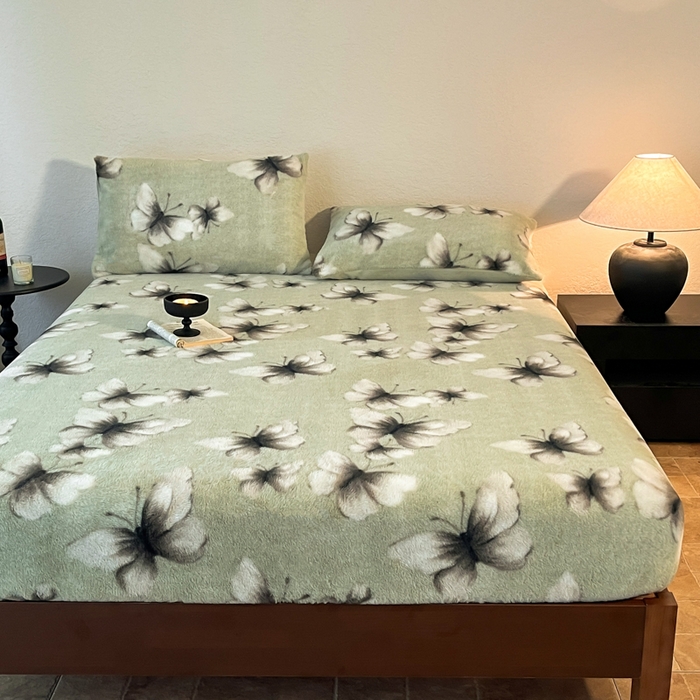 91家纺网 家纺一手货源 找家纺 子曰 2025新款加厚美拉德兔绒床笠 美拉德-蝶舞绿