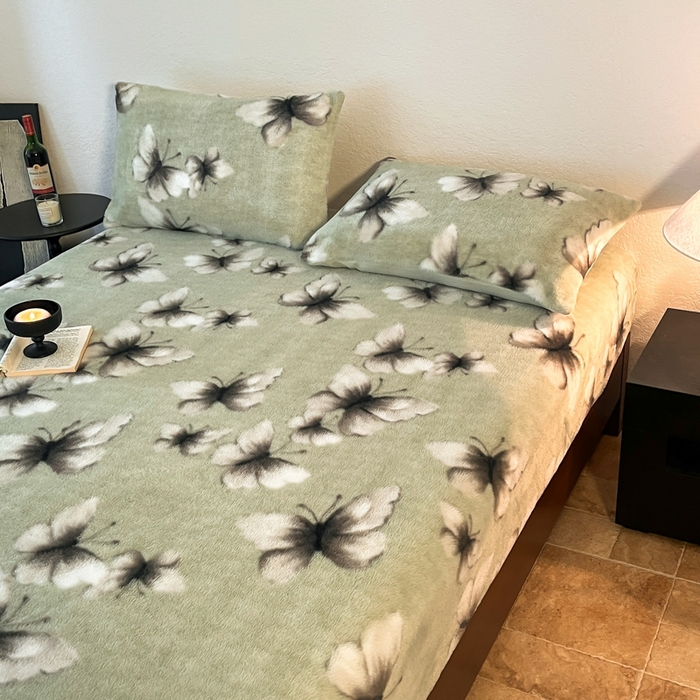 91家纺网 家纺一手货源 找家纺 子曰 2025新款加厚美拉德兔绒床笠 美拉德-蝶舞绿