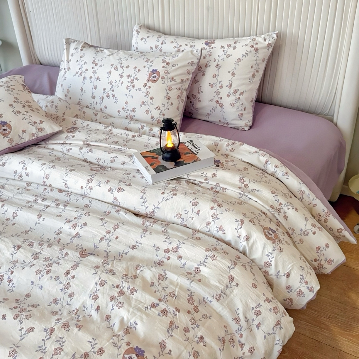 91家纺网 家纺一手货源 找家纺 兜米家居 2025新款古法水洗棉印花小清新四件套 唯美紫