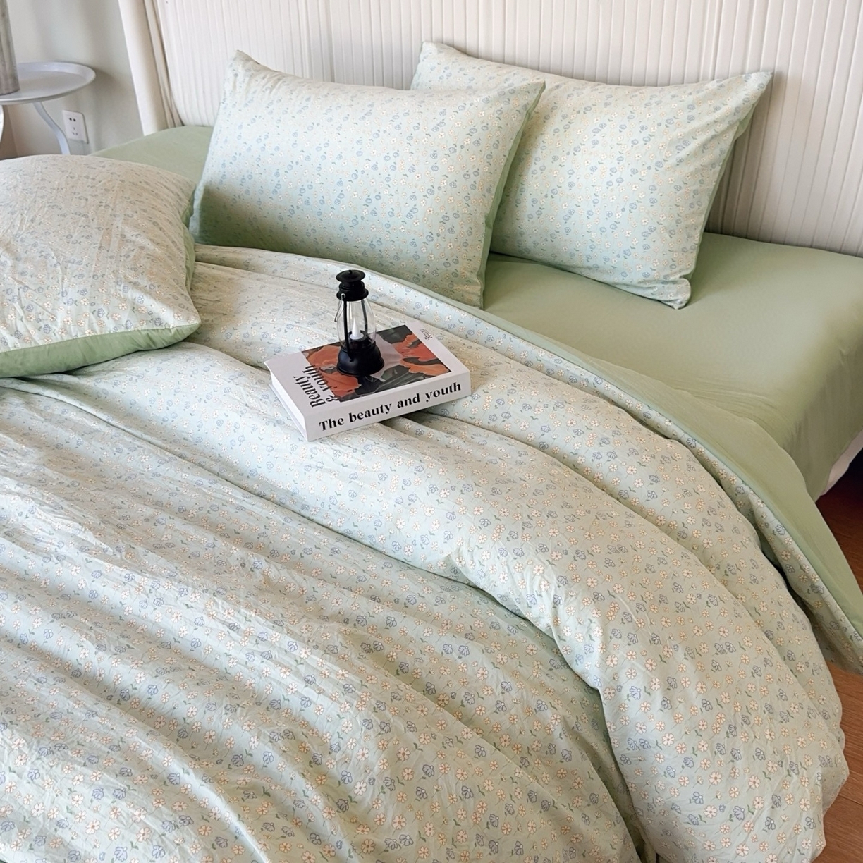 91家纺网 家纺一手货源 找家纺 兜米家居 2025新款古法水洗棉印花小清新四件套 小兰花