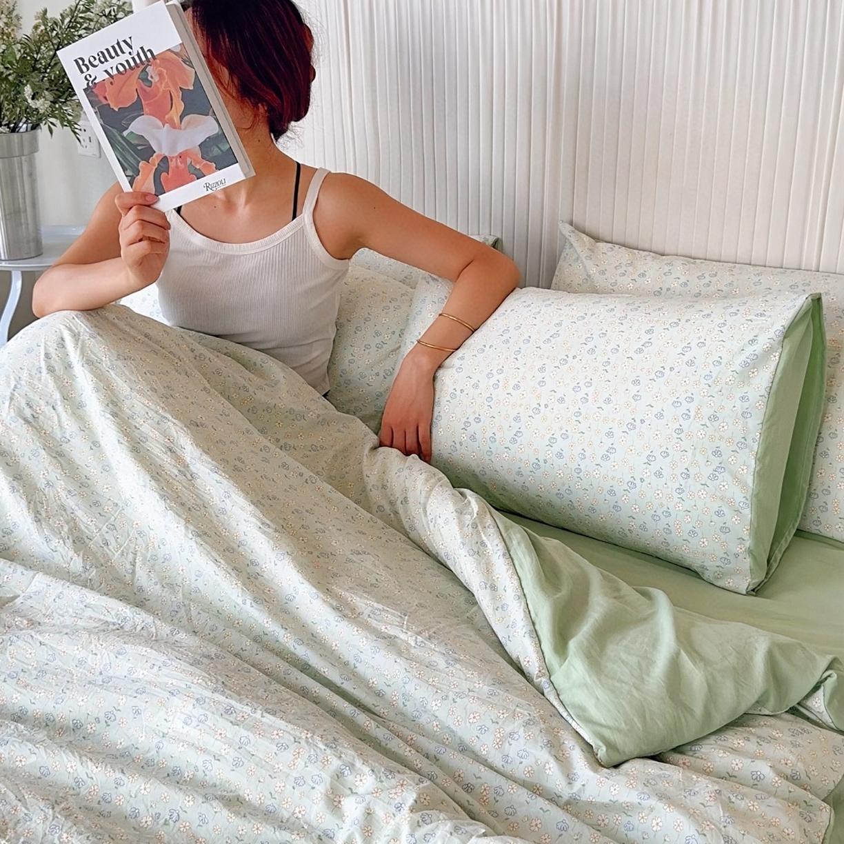 91家纺网 家纺一手货源 找家纺 兜米家居 2025新款古法水洗棉印花小清新四件套 小兰花