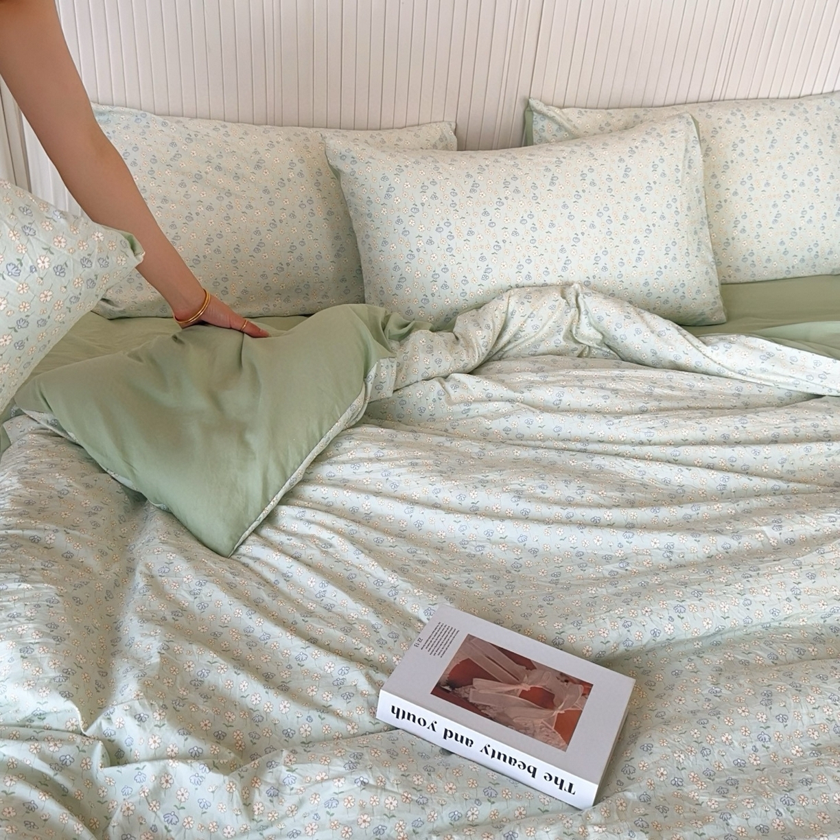 91家纺网 家纺一手货源 找家纺 兜米家居 2025新款古法水洗棉印花小清新四件套 小兰花