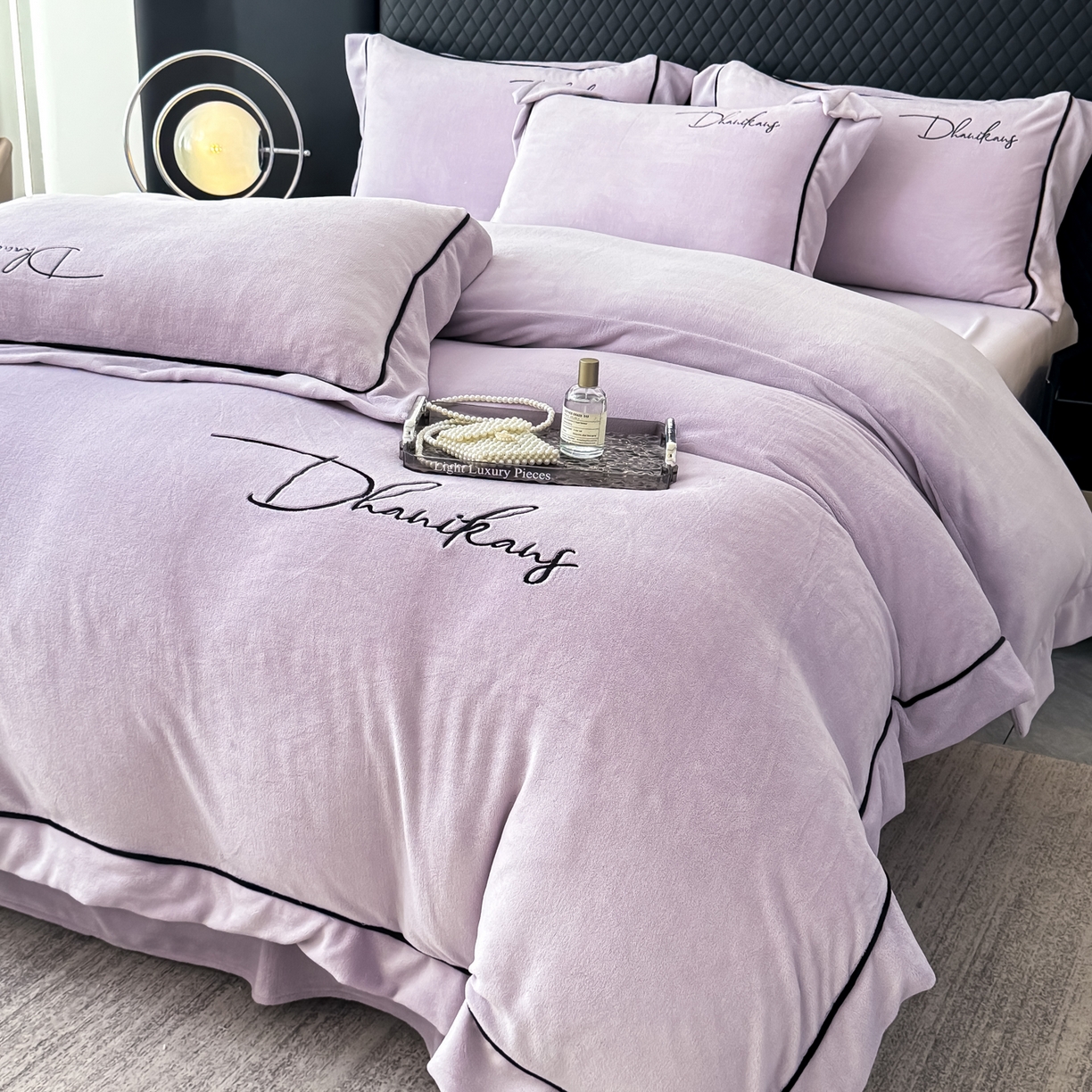 91家纺网 家纺一手货源 找家纺 （总）KA家纺 2025新款冬轻奢刺绣款嵌绳大拼角牛奶绒四件套