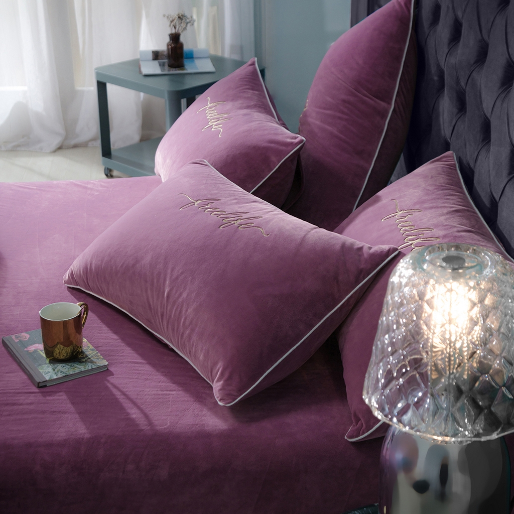91家纺网 家纺一手货源 找家纺 千朵森 2025新款杰西卡250克加厚高端锦丝绒四件套-风格一 杰西卡-紫色