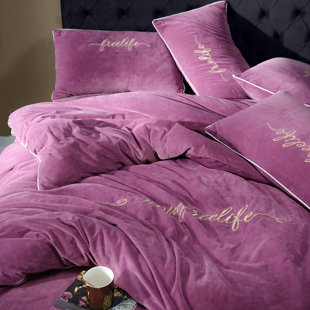 91家纺网 家纺一手货源 找家纺 千朵森 2025新款杰西卡250克加厚高端锦丝绒四件套-风格一 杰西卡-紫色