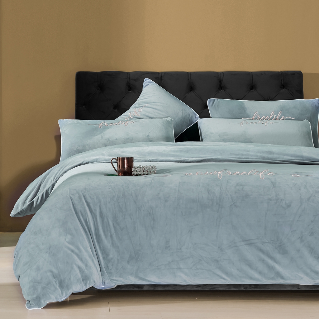 千朵森 2025新款杰西卡250克加厚高端锦丝绒四件套-风格二 杰西卡-烟灰