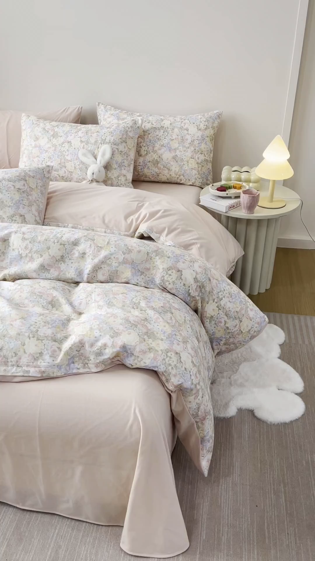 91家纺网 家纺一手货源 找家纺 金奇达家纺 2025新款双感-羽零™空气拉绒床单四件套【暖阳】（会员减20元） 莫奈花园