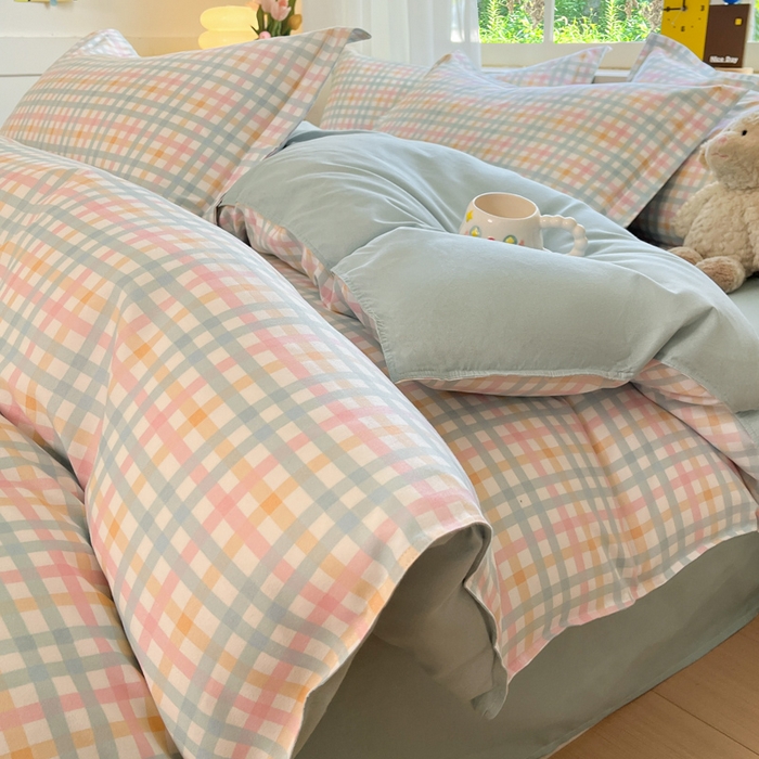 91家纺网 家纺一手货源 找家纺 好亿来家纺 2025新款植物羊绒加厚斜纹磨毛四件套及单被套系列 彩虹格