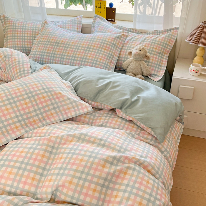 91家纺网 家纺一手货源 找家纺 好亿来家纺 2025新款植物羊绒加厚斜纹磨毛四件套及单被套系列 彩虹格