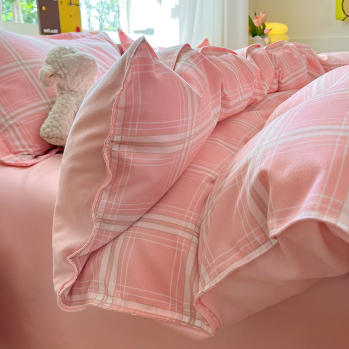 91家纺网 家纺一手货源 找家纺 好亿来家纺 2025新款植物羊绒加厚斜纹磨毛四件套及单被套系列 格弗里-粉