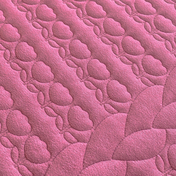 91家纺网 家纺一手货源 找家纺 摩妮卡 2025新款牛奶绒夹棉床笠三件套保护床垫 砖红