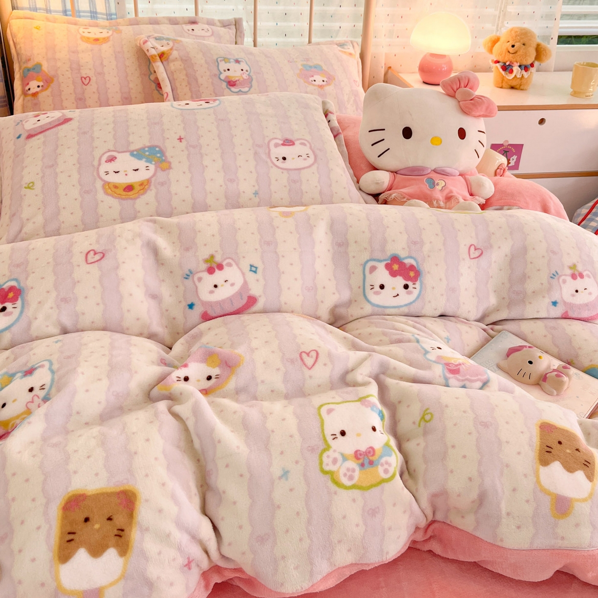 91家纺网 家纺一手货源 找家纺 川悦生活 2025新款加厚牛奶绒印花四件套 茉茉奶猫