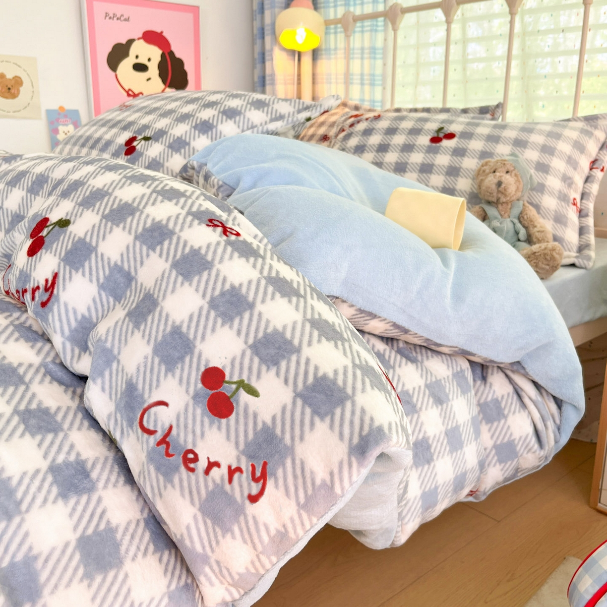 91家纺网 家纺一手货源 找家纺 川悦生活 2025新款加厚牛奶绒印花四件套 青禾车厘