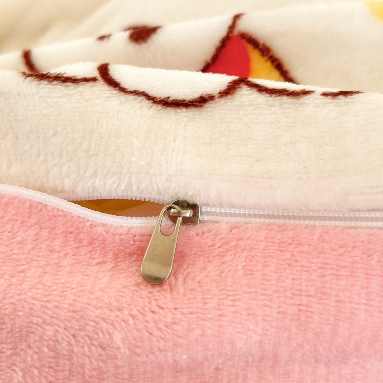 91家纺网 家纺一手货源 找家纺 川悦生活 2025新款加厚牛奶绒印花四件套 奶粉西高地