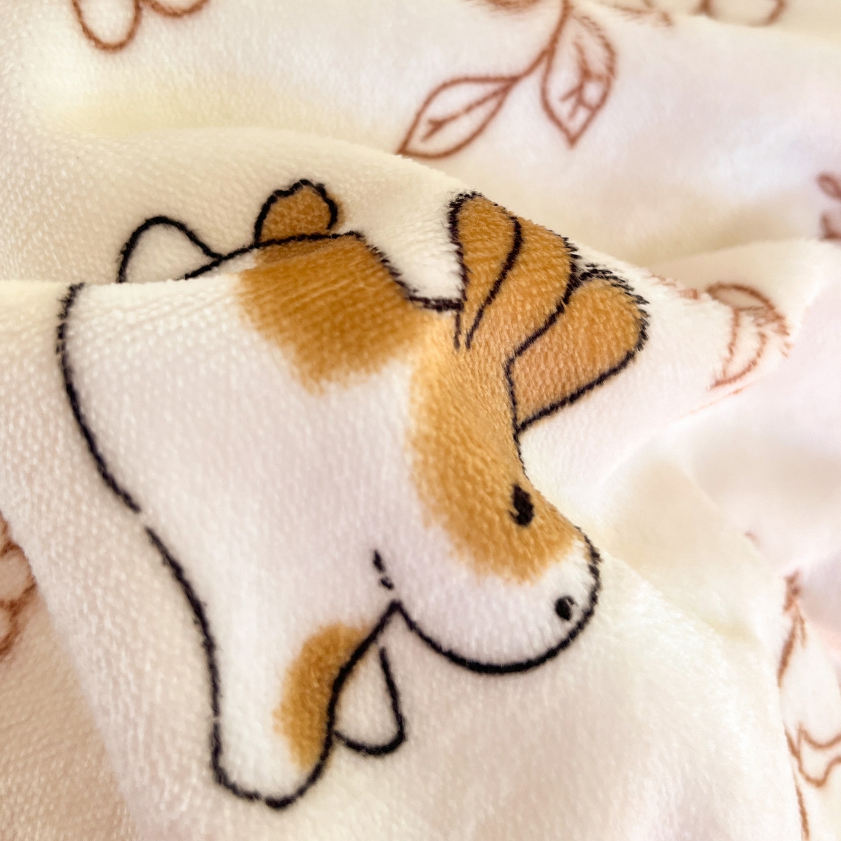 91家纺网 家纺一手货源 找家纺 川悦生活 2025新款加厚牛奶绒印花四件套 茶甜花兔