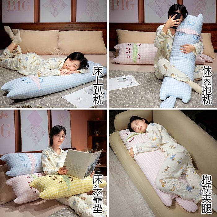 91家纺网 家纺一手货源 找家纺 仟亿莱 2025新款格子方巾喵长条睡觉抱枕 黄格方巾喵