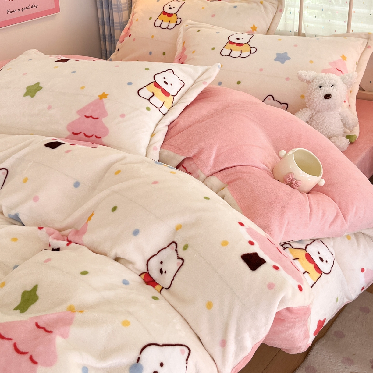 91家纺网 家纺一手货源 找家纺 川悦生活 2025新款加厚牛奶绒印花四件套 奶粉西高地