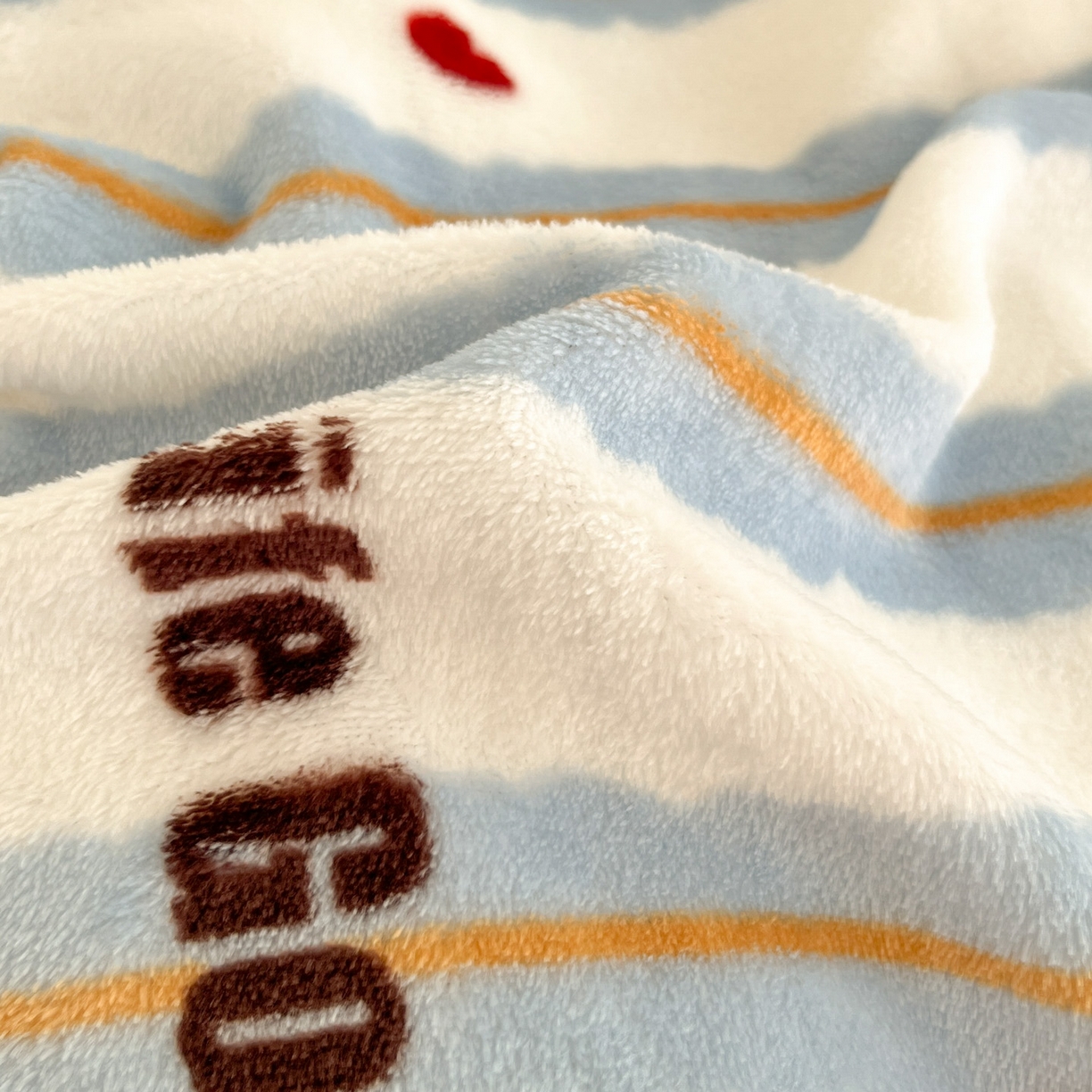 91家纺网 家纺一手货源 找家纺 川悦生活 2025新款加厚牛奶绒印花四件套 格心小屋