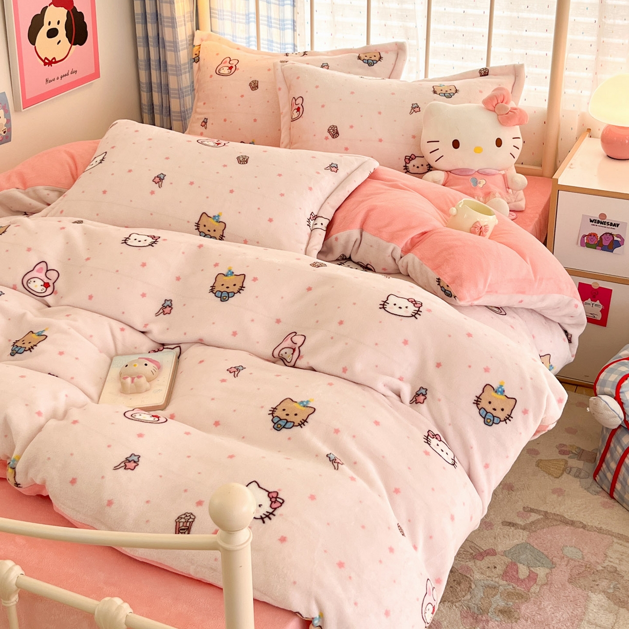 91家纺网 家纺一手货源 找家纺 川悦生活 2025新款加厚牛奶绒印花四件套 奶朵小猫