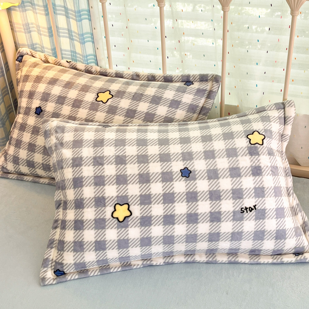 91家纺网 家纺一手货源 找家纺 川悦生活 2025新款加厚牛奶绒印花四件套 简空星号