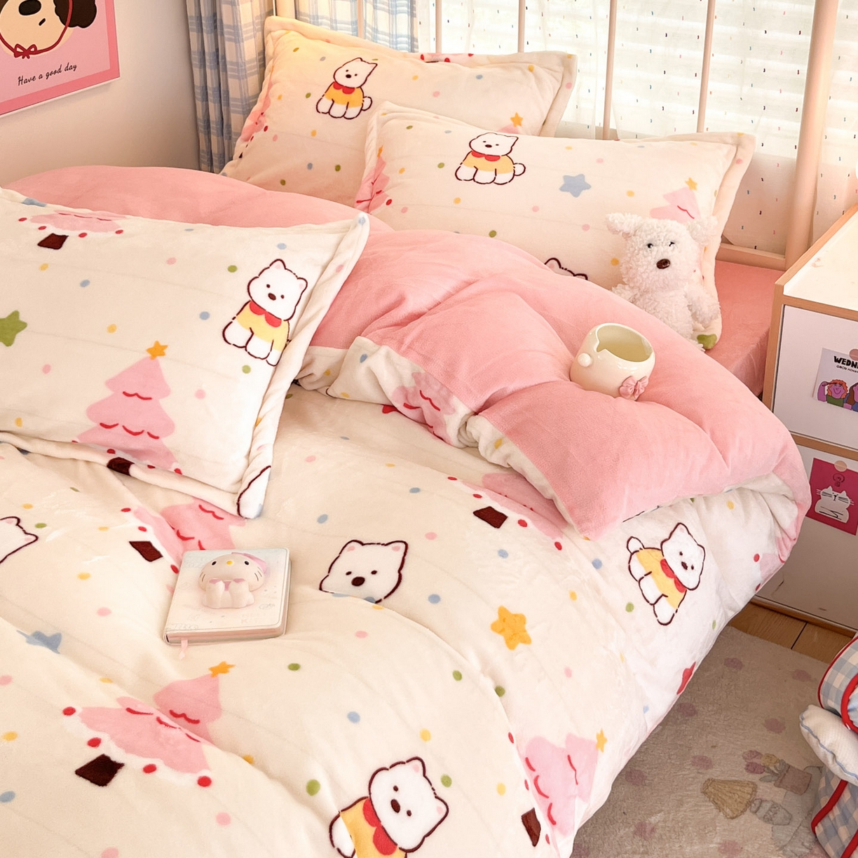 91家纺网 家纺一手货源 找家纺 川悦生活 2025新款加厚牛奶绒印花四件套 奶粉西高地