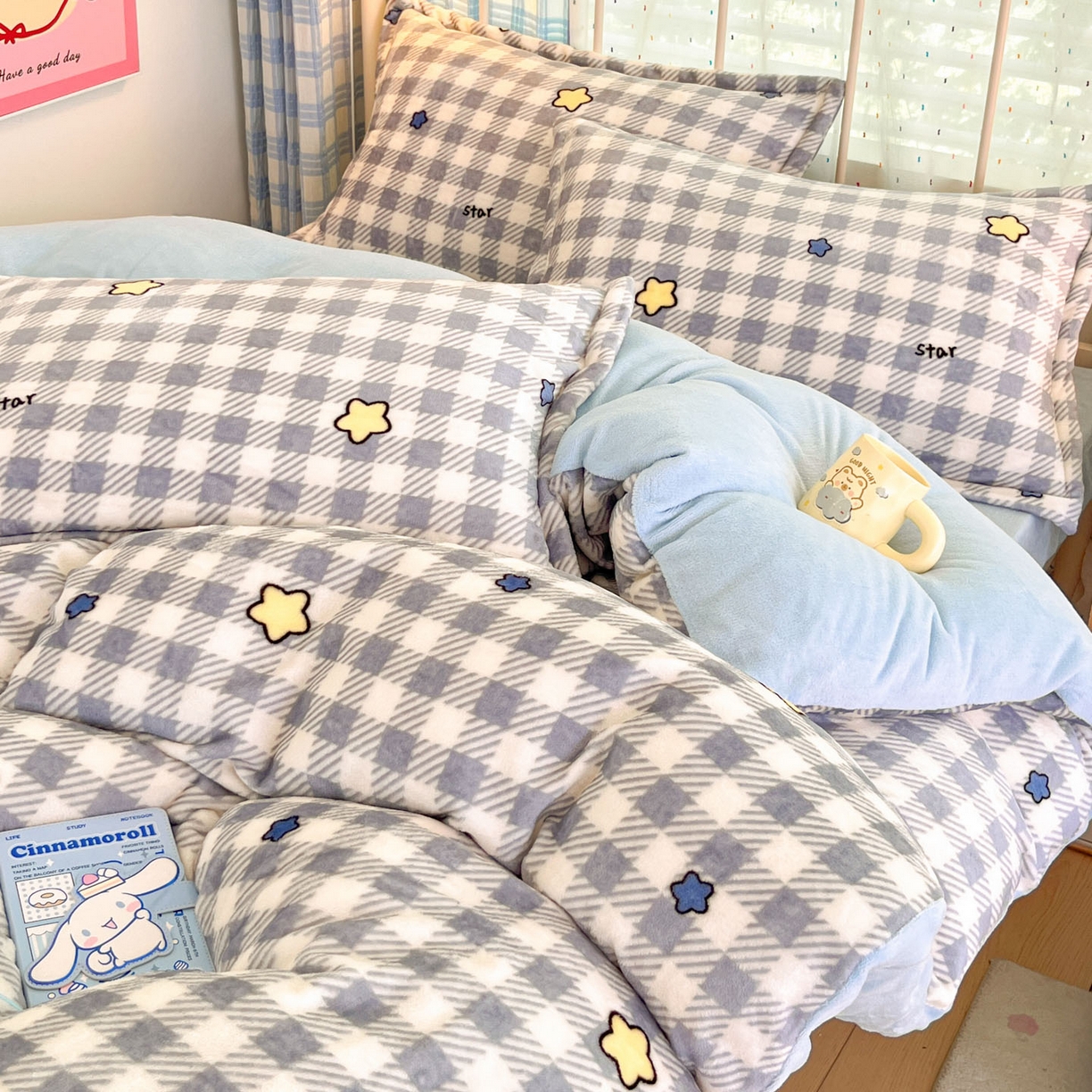 91家纺网 家纺一手货源 找家纺 川悦生活 2025新款加厚牛奶绒印花四件套 简空星号