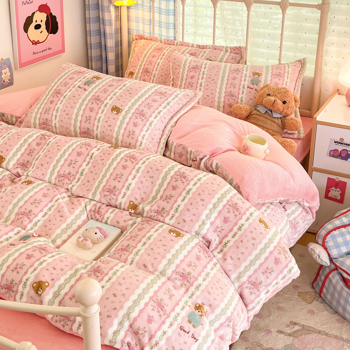 91家纺网 家纺一手货源 找家纺 川悦生活 2025新款加厚牛奶绒印花四件套 芙宁小熊