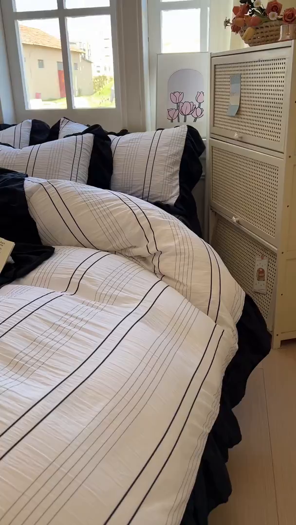 91家纺网 家纺一手货源 找家纺 优卡迪家纺馆 2025新款色织泡泡纱花边四件套 冰晶白