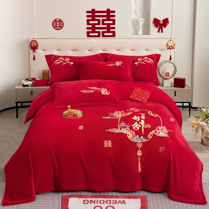 91家纺网 家纺一手货源 找家纺 （总）千禧家纺 2025新款加厚高克重全消光牛奶绒刺绣婚庆四件套