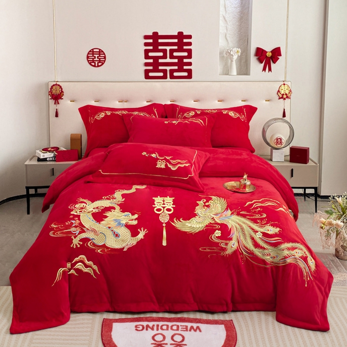 91家纺网 家纺一手货源 找家纺 （总）千禧家纺 2025新款加厚高克重全消光牛奶绒刺绣婚庆四件套