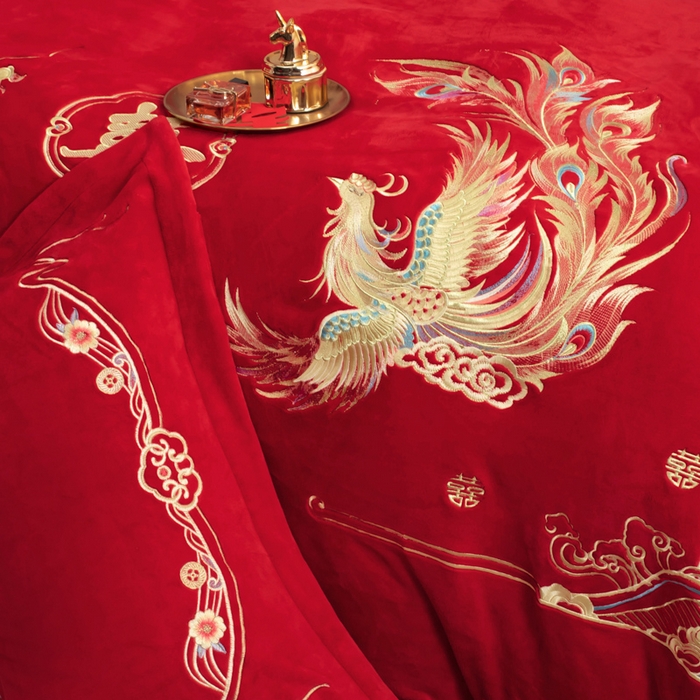 91家纺网 家纺一手货源 找家纺 千禧家纺 2025新款加厚高克重全消光牛奶绒刺绣婚庆四件套 龙凤赐福