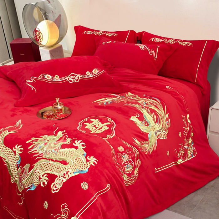 91家纺网 家纺一手货源 找家纺 千禧家纺 2025新款加厚高克重全消光牛奶绒刺绣婚庆四件套 龙凤赐福