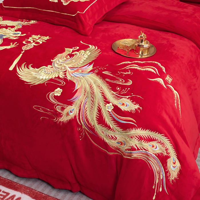 91家纺网 家纺一手货源 找家纺 千禧家纺 2025新款加厚高克重全消光牛奶绒刺绣婚庆四件套 龙吟凤舞