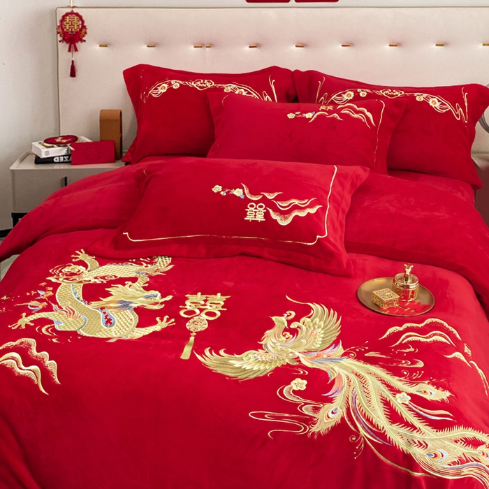 91家纺网 家纺一手货源 找家纺 千禧家纺 2025新款加厚高克重全消光牛奶绒刺绣婚庆四件套 龙吟凤舞