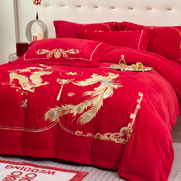 91家纺网 家纺一手货源 找家纺 千禧家纺 2025新款加厚高克重全消光牛奶绒刺绣婚庆四件套 喜嫁龙凤