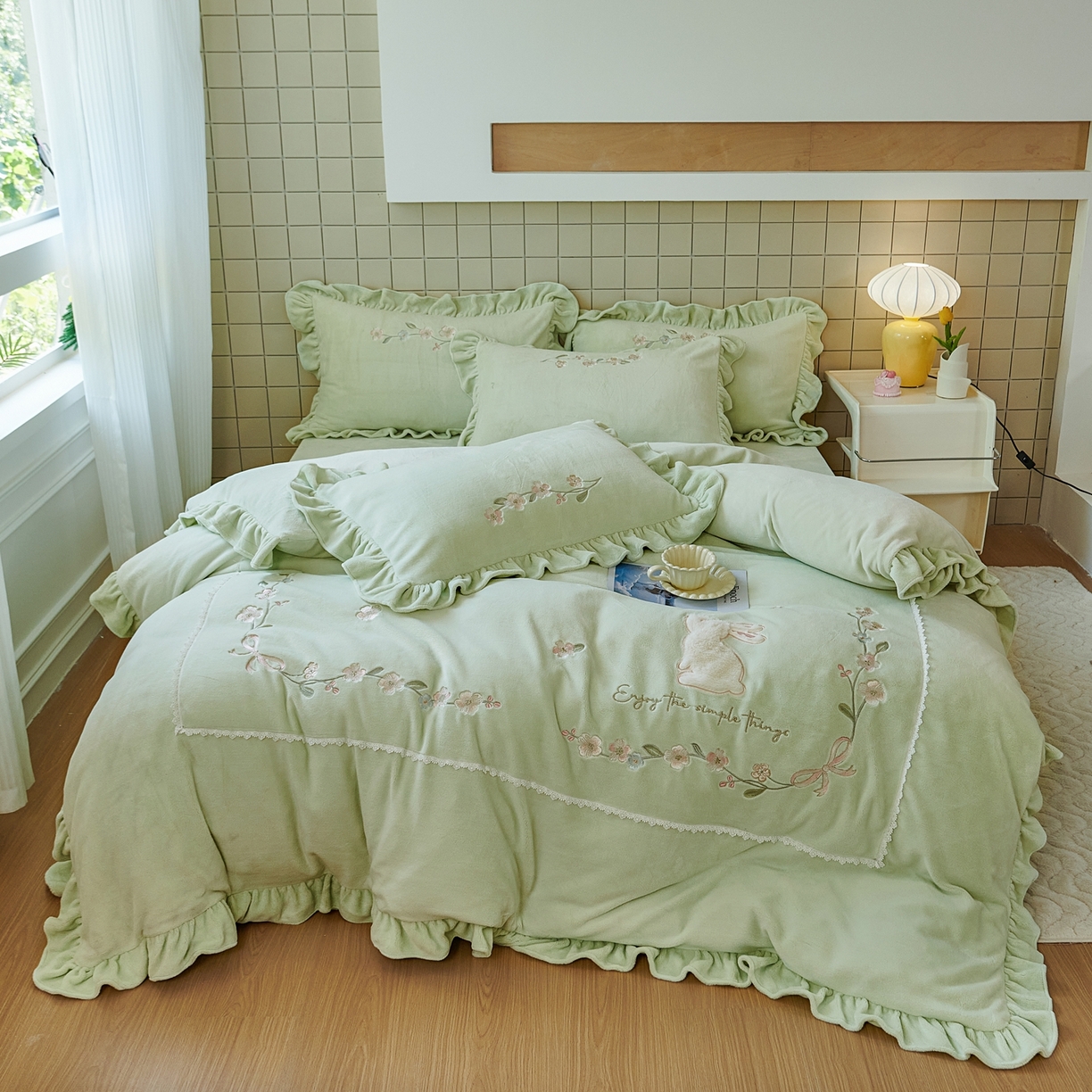 91家纺网 家纺一手货源 找家纺 （总）优姿家纺 2025新款11斤全消光韩版贴布绣保暖四件套- 茱迪