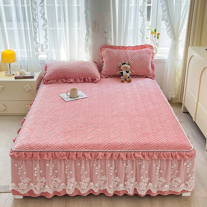 91家纺网 家纺一手货源 找家纺 家之硕家纺2025秋冬款多功能牛奶绒可拆卸式床笠床裙 豆沙粉