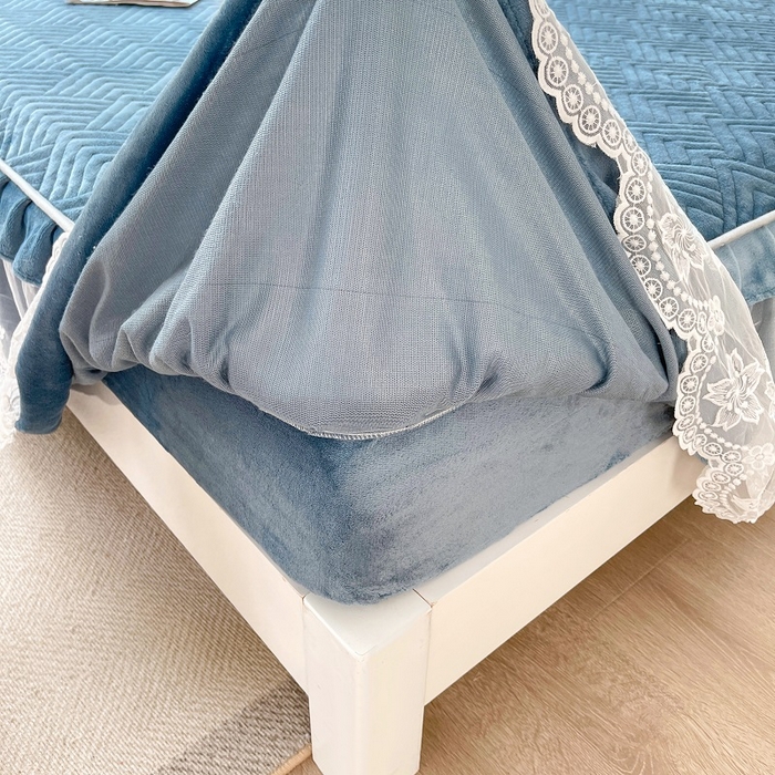 91家纺网 家纺一手货源 找家纺 家之硕家纺2025秋冬款多功能牛奶绒可拆卸式床笠床裙 蓝灰色
