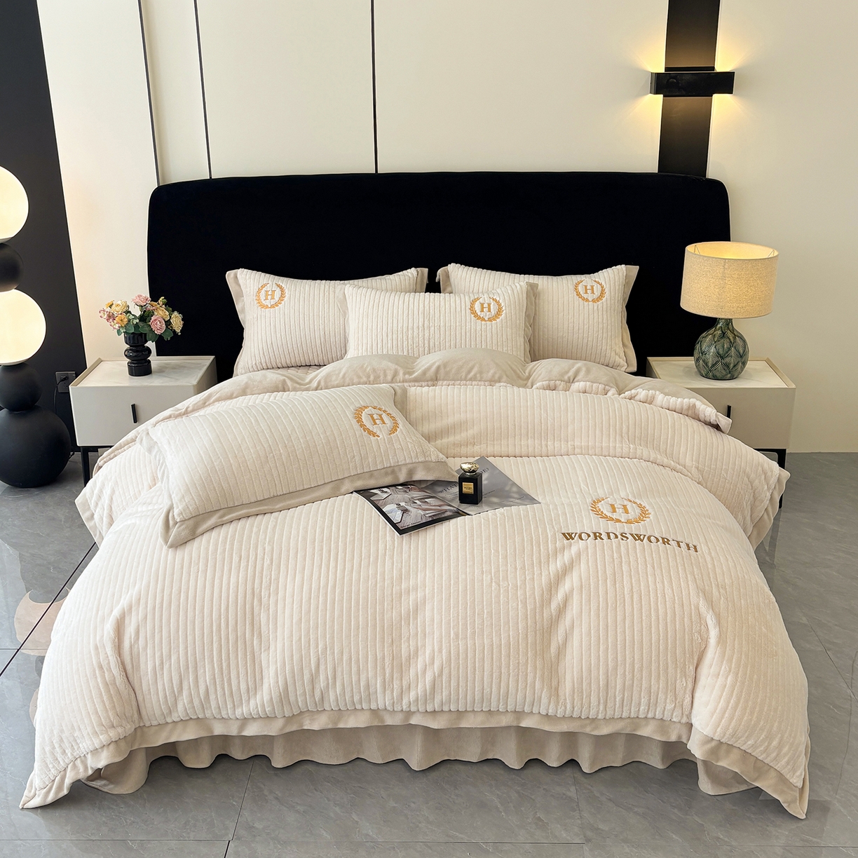 91家纺网 家纺一手货源 找家纺 金艾草 2025新款纯色兔毛宽边刺绣床盖款四件套【工艺款】-铂爵 铂爵-米咖