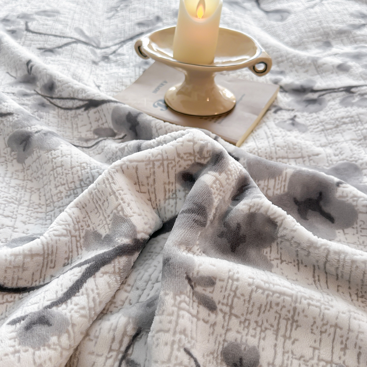 91家纺网 家纺一手货源 找家纺 （总）卓缦家纺 2025新款高克重双层牛奶绒毛毯加厚冬季毛毯四季毯办公室午休毯牛奶绒床单