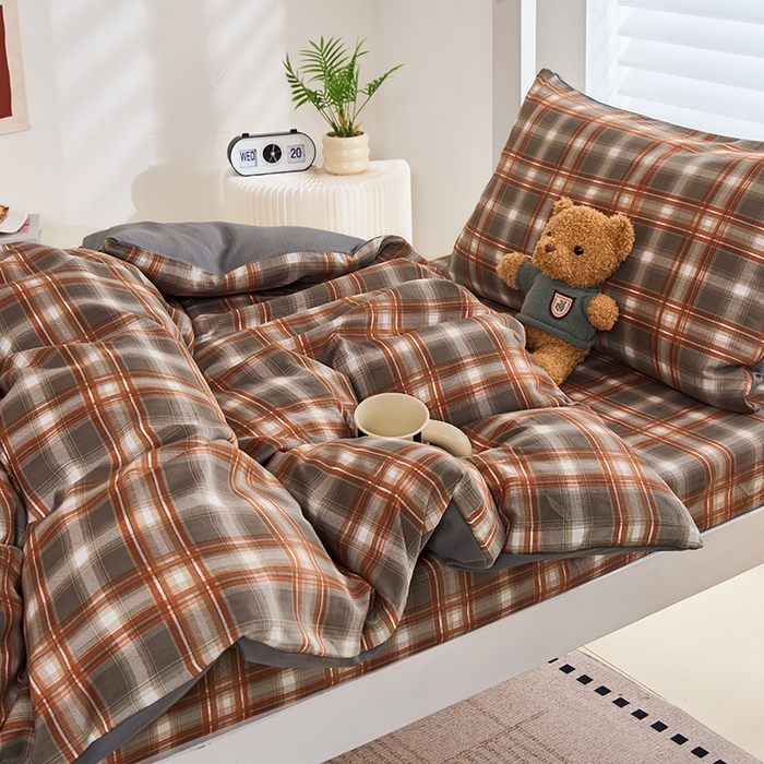 91家纺网 家纺一手货源 找家纺 卢赛尔 2025新款简约格子水洗学生季学生宿舍三件套 复古-棕