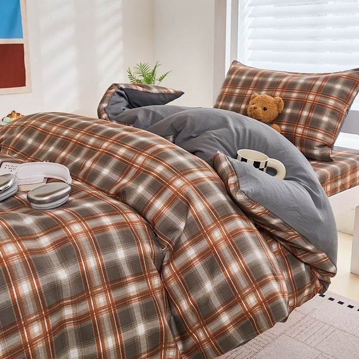 91家纺网 家纺一手货源 找家纺 卢赛尔 2025新款简约格子水洗学生季学生宿舍三件套 复古-棕