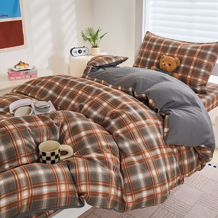 91家纺网 家纺一手货源 找家纺 卢赛尔 2025新款简约格子水洗学生季学生宿舍三件套 复古-棕