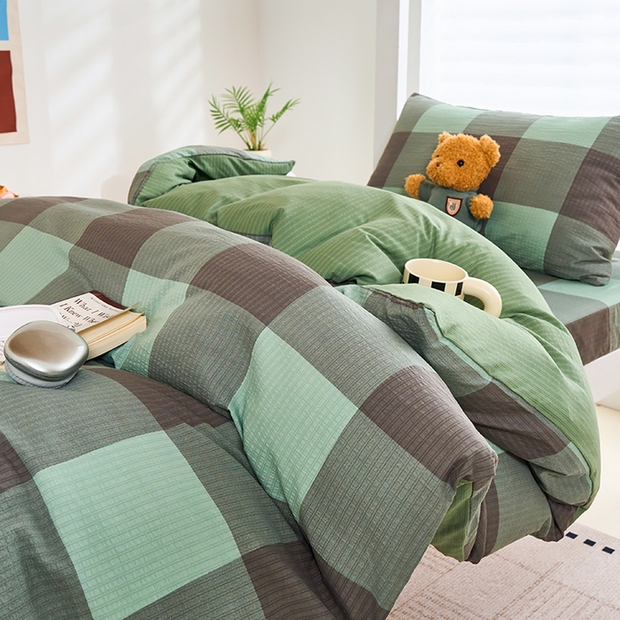 91家纺网 家纺一手货源 找家纺 卢赛尔 2025新款简约格子水洗学生季学生宿舍三件套 赫本-绿