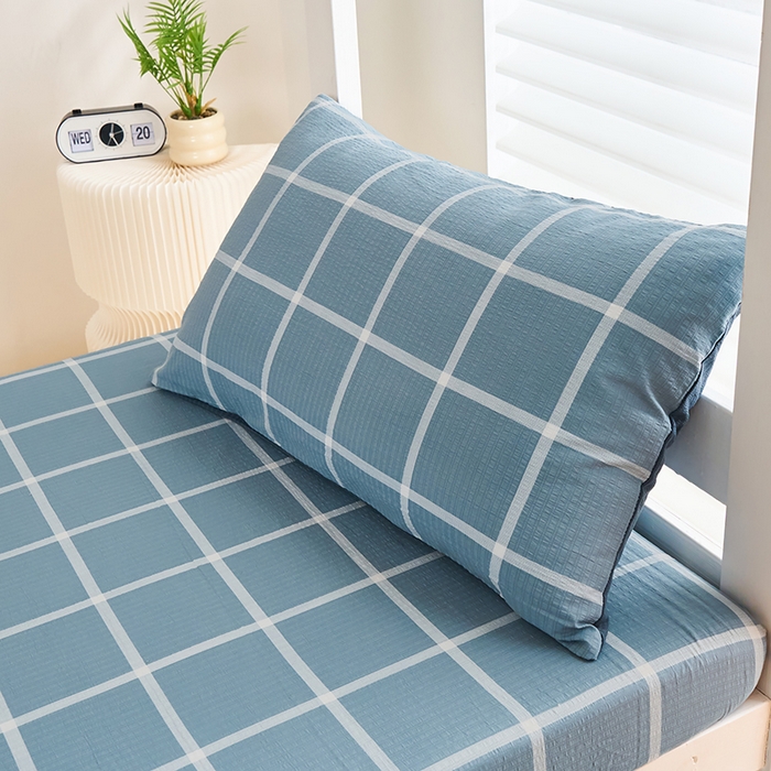 91家纺网 家纺一手货源 找家纺 卢赛尔 2025新款简约格子水洗学生季学生宿舍三件套 莫奈-兰