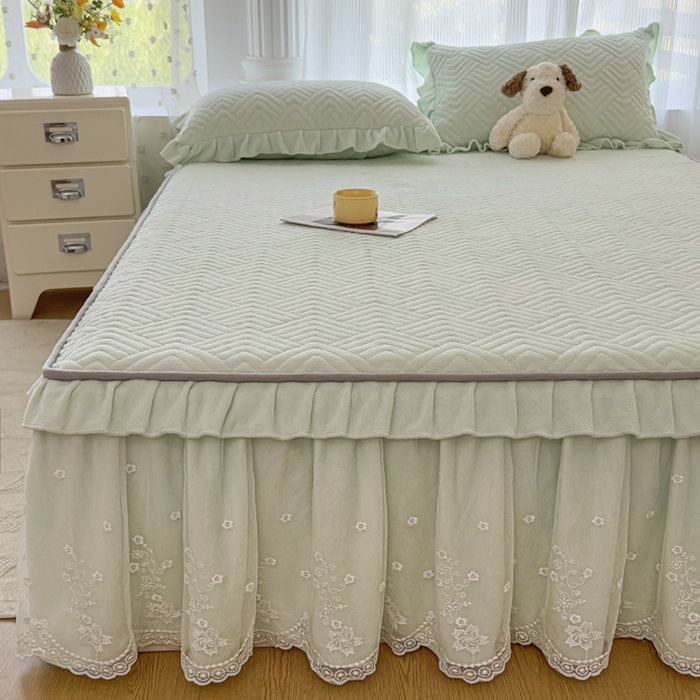 91家纺网 家纺一手货源 找家纺 （总）家之硕 2025秋冬款多功能牛奶绒可拆卸式床笠床裙四件套