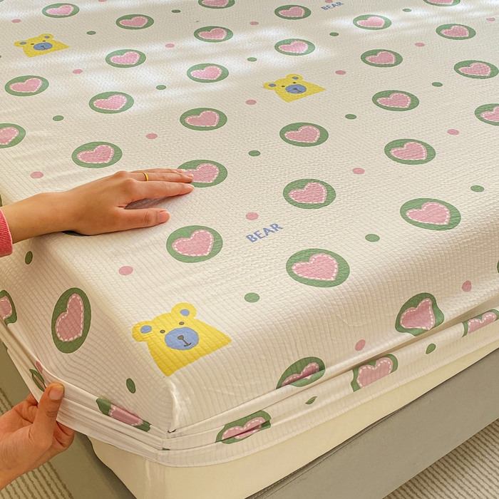 91家纺网 家纺一手货源 找家纺 （总）恬澳家纺 2025新款A类印花泡泡棉床笠-场景一